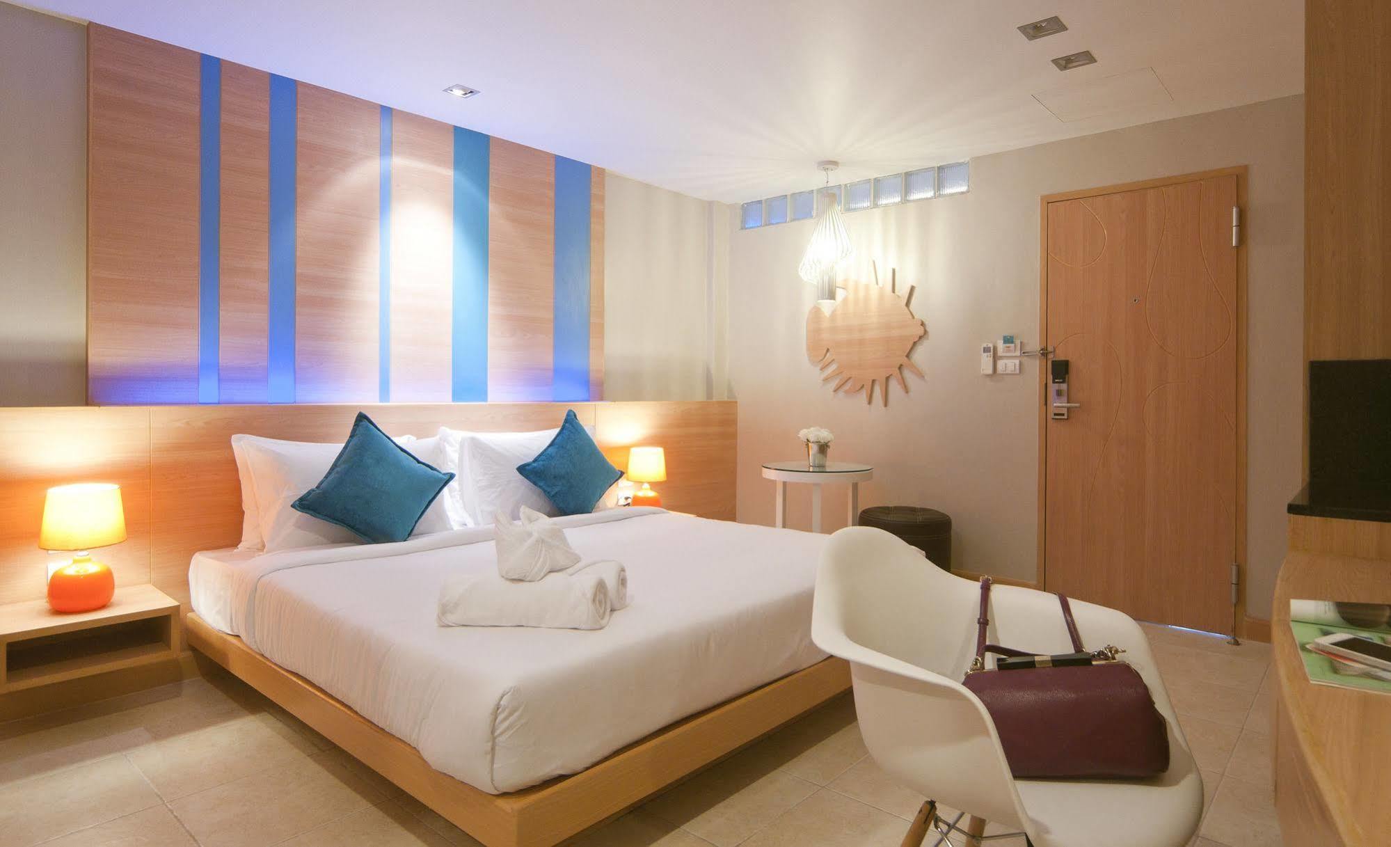Ratana Platinum Resort Kamala Kültér fotó