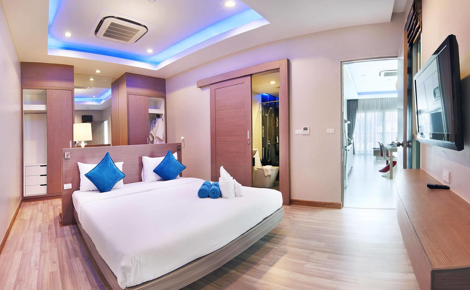 Ratana Platinum Resort Kamala Kültér fotó