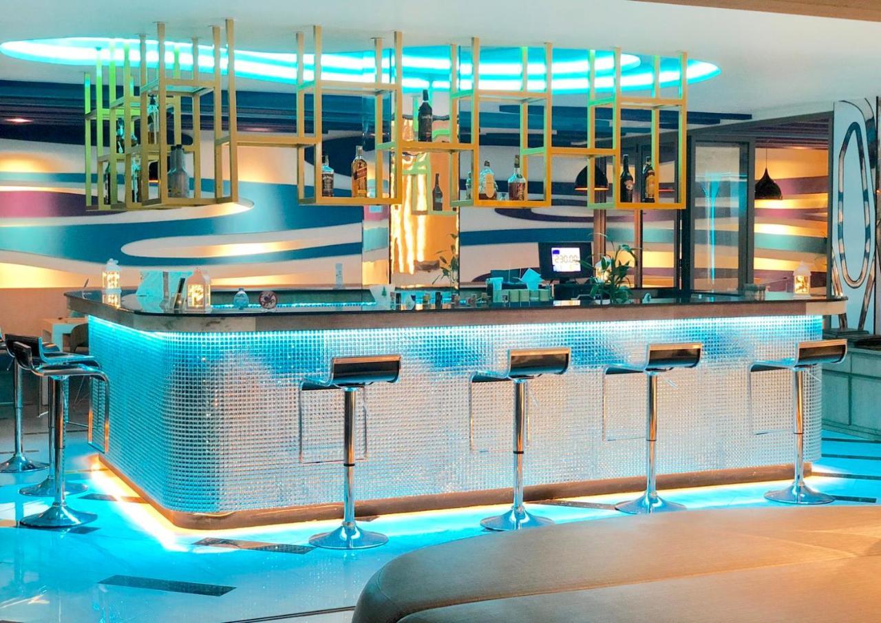 Ratana Platinum Resort Kamala Kültér fotó